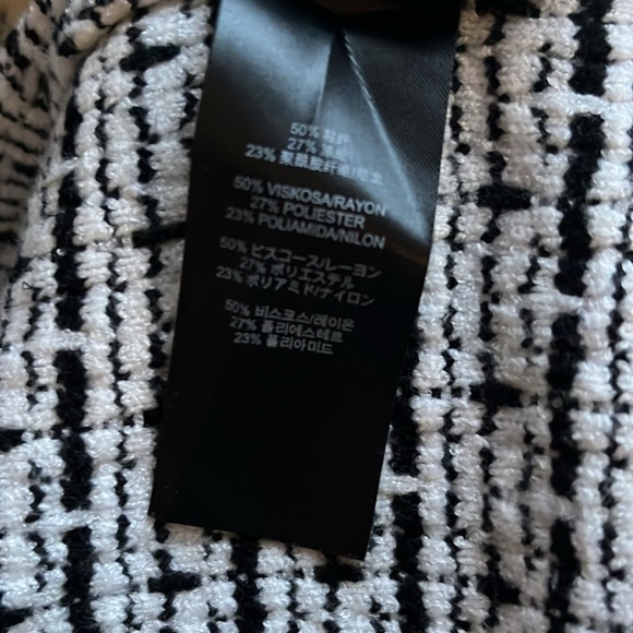 Black and white cardigan - Picture 8 of 8